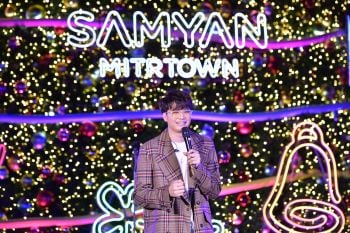 ‘นนท์ ธนนท์’เสริมทัพความบันเทิงด้วยมินิคอนเสิร์ตจัดเต็ม\'สามย่านมิตรทาวน์\'เฉลิมฉลองเทศกาลแห่งความสุข ส่งท้ายปีเก่าต้อนรับปีใหม่
