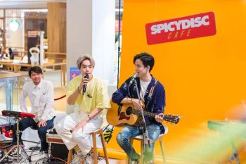 ‘สไปร์ซซี่ดิสก์ คาเฟ่’ ส่งความสนุกปลายปี ประเดิม ‘ว่าน-รูฟท็อป’