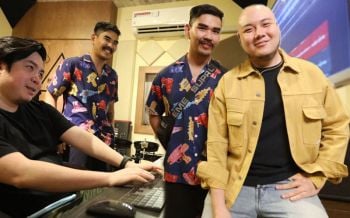 ‘สงกรานต์-กิต เดอะ วอยซ์’ ร่วมทำเพลงมาร์ช สุดอลังการประจำโรงเรียน สาธิตกรุงเทพธนฯ