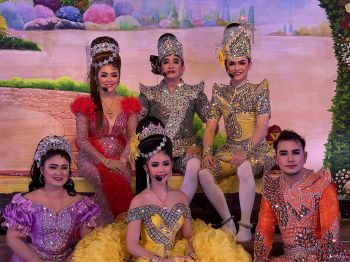 สุดว้าว!\'ดู๋ สัญญา\'แต่งลิเกต้อนรับพระเอกเงินล้าน\'ศรราม น้ำเพชร\'