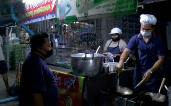 ราดหน้า-ผัดซีอิ๊ว-สุกี้\'ร้านลุงช้าง\' อร่อยเต็มอิ่มยุคโควิด ร่วมโครงการคนละครึ่งไม่กั๊กของ