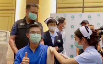 เปิดคลิป‘หมอทวีศิลป์’ฉีดวัคซีนโควิด แนะขั้นตอนรับ‘ใบนัด’ฉีดเข็ม2