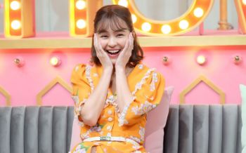 \'ออม สุชาร์\'เปิดประสบการณ์โกอินเตอร์ประเทศจีน พร้อมเส้นทางรักหนุ่มนอกวงการ