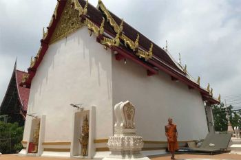 โจรบาปขโมย‘เศียรพ่อแก่-เงินต้นผ้าป่า’ หน้าโบสถ์วัดในนนทบุรีกลางวันแสกๆ