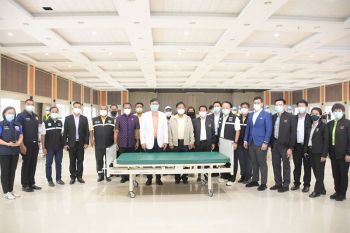 \'เอนก\'ลงพื้นที่เยี่ยม รพ.สนาม มศว.องครักษ์ พร้อมรับ 18 เม.ย.นี้-ขอปชช.อย่ากังวล