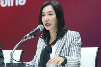 \'20ส.ส.หญิงเพื่อไทย\'เอาด้วย! โหน 3 นิ้วเข้าชื่อร่อนจม.ขอเป็นธรรม\'แกนนำม็อบ\'
