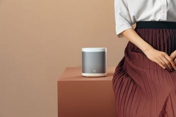 Mi Smart Speaker ลำโพงอัจฉริยะ ยกระดับคุณภาพชีวิตของคุณให้ง่ายขึ้นด้วยการสั่งงานด้วยเสียง