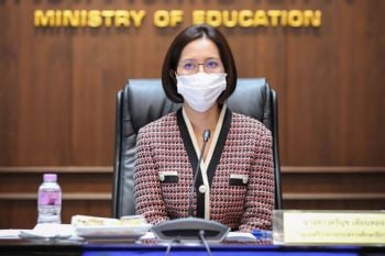 ศธ. ตั้งศูนย์เฉพาะกิจรับฟัง \'ครู-นักเรียน-ผู้ปกครอง\' หวังช่วยแก้ปัญหาท่ามกลางโควิด-19