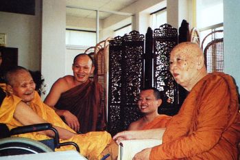 ศาสนาจะเสื่อมจะเจริญก็เพราะผู้ปฏิบัติ โอวาทธรรม หลวงปู่เทสก์ เทสรังสี