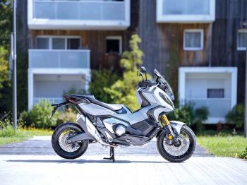 มอ’ไซค์ฮอนด้า ชูระบบสั่งงานด้วยเสียง HSVCs