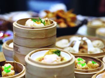 แนวหน้าฟู้ด รีวิว : อิ่มอร่อยวิถีใหม่ ใน 8 โรงแรมชั้นนำ