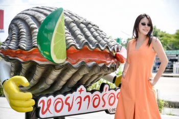 ‘เมเปิ้ล-พัชชุดาญ์’บุกร้านหอยจ๋าอร่อยจี๋