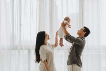 กุมารแพทย์แนะทิปส์เสริมพัฒนาการลูกน้อยในวิถีนิว นอร์มอล