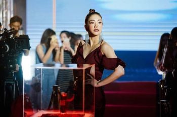 ‘แป้ง-อรจิรา\' สวยเป๊ะปังออร่ากระจาย ใน ‘แพศยา’