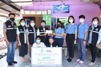 ‘บลูเทค ซิตี้’มอบเงินซื้อเตียงพยาบาลสำหรับคนพิการป่วยติดเตียงในบางปะกง