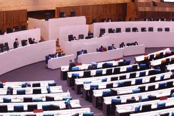 รัฐสภาโหวตรื้อรธน.13ร่าง  สว.หัก‘พปชร.  ให้ผ่านแก้บัตรเลือกตั้ง2ใบ