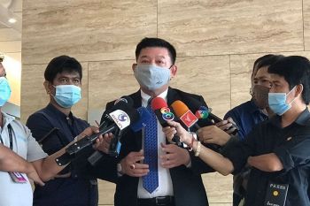 \'สิระ\'ชม\'เพนกวิน\'ลูกผู้ชาย กล้ายอมรับผิดเดินเข้าคุก โยงเหน็บแรง\'โทนี่\'
