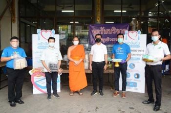 เซเว่นฯ ส่งมอบอาหาร 24,000 กล่อง ให้ศูนย์พักคอยผู้ป่วยวัดสุทธิวราราม