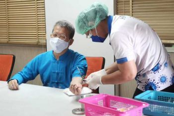 รีวิวจากคนใช้จริง! ผู้ว่าฯสมุทรสาคร เผยวัคซีนสูตรผสม‘ซิโนแวค-แอสตราฯ’ภูมิขึ้นสูงมาก