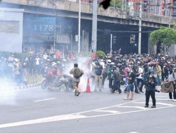 นครบาลขีดเส้นสิ้นต.ค.  ปิดบัญชีม็อบ‘ทะลุแก๊ส’  คืนความสุขแยกดินแดง