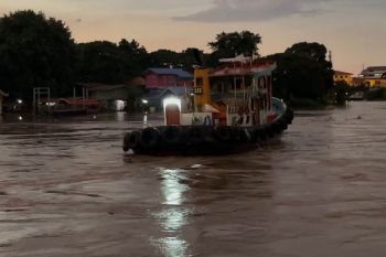 ยุติค้นหาร่างคนขับเรือล่มที่อยุธยา ลุยต่อพรุ่งนี้ เจ้าท่าสั่งห้ามผ่านจุดเกิดเหตุ
