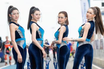 แน่นๆ !! ทัพพริตตี้จากสนามแข่ง OR BRIC Superbike 2021 จ.บุรีรัมย์