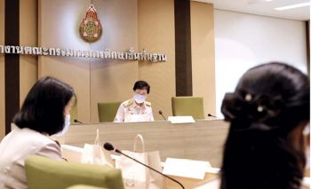 คุณหญิงกัลยา เดินหน้า Unplugged Coding  ตามนโยบายเร่งด่วน Quick Win ประเดิมปูพรมอีสาน  จัดอบรมครูจาก 900 โรงเรียน  เน้นประยุกต์วัฒนธรรมถิ่น  สร้างมูลค่าเพิ่มให้ตัวเองและชุมชน