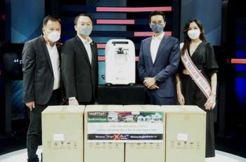 กลุ่มศรีเทพไทยส่งต่อออกซิเจนผ่านรายการ \'ถกไม่เถียง\'