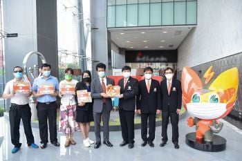 กฟน.มอบปฏิทินปีใหม่รูปแบบอักษรเบรลล์ แก่สมาคมคนตาบอดแห่งประเทศไทย