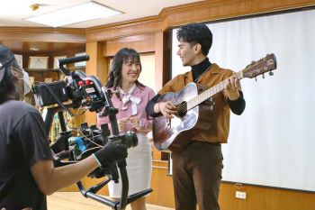 ‘อิสร์ อิสรพงศ์’ส่งเพลงใหม่‘รัก พัก ผ่อน’