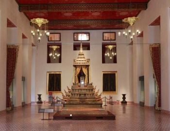 ชวนชมโบราณวัตถุ 10 ชิ้นห้ามพลาด  พร้อมเปิดพิพิธภัณฑสถานแห่งชาติ พระนคร ยามคํ่า