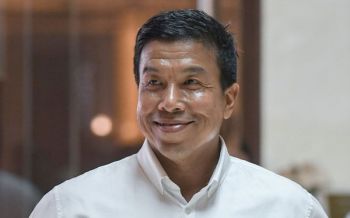 ผู้ว่าฯยันยังไม่เก็บค่าขยะใหม่ตุลานี้   ชี้ชาวบ้านกำลังลำบากจากพิษเศรษฐกิจ