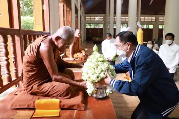 ‘รัฐบาล’ ชวนประชาชนร่วมทำบุญ เข้าวัดปฏิบัติธรรม ‘2วันสำคัญ’ ทางศาสนา