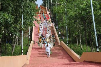\'อำเภอสหัสขันธ์\' พร้อมจัดงานตักบาตรเทโวโรหะณะภูสิงห์ยิ่งใหญ่