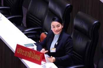 ‘มัลลิกา’แนะ‘กมธ.คมนาคม’ ศึกษาวิจัยรถรับจ้างบริการสาธารณะผ่านแอพพลิเคชั่น