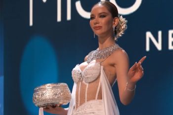 ‘\'แอนนา เสือ’ สวยสะกดในชุดประจำชาติ ‘สงกรานต์เทวี’ บนเวทีจักรวาล Miss Universe 2022