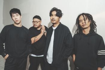‘New Travelers’ ชวนดำดิ่งไปกับความเจ็บปวดในเพลงใหม่ ‘ไม่เหลือใจ’