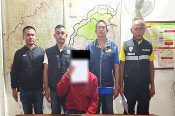 ‘ตม.เลย’รวบชายไทยวัย23 ติดหมายจับพรากผู้เยาว์ เตรียมเผ่นออกนอกประเทศ