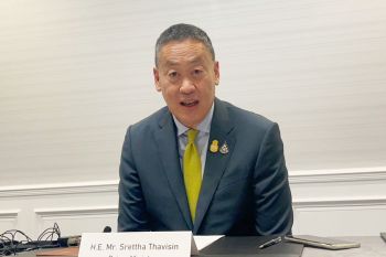 นายกฯเผยเตรียมแถลงใหญ่สิ้นเดือน พ.ย. แก้ปัญหาหนี้ทั้งระบบ