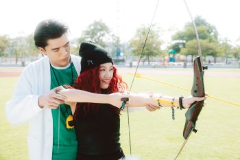 ‘จอส เวอาห์’ เขินแรงประกบ ‘ฮูโต๋’ในMV  ‘อกหักตั้งแต่ยังไม่เริ่ม She Wins’