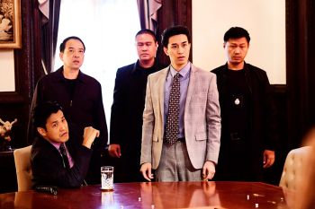 สจ๊วตหนุ่ม ‘ท๊อป-สุทธิรักษ์’ หวนคืนงานแสดง  สวมบทบู๊ตำรวจมาดเท่ ในซีรี่ส์ ‘สัตย์เสือ’