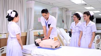 สกู๊ปพิเศษ : ยกระดับภาพลักษณ์ ‘พยาบาลรุ่นใหม่’  CRA โชว์หลักสูตรพยาบาลศาสตรฯ(นานาชาติ)