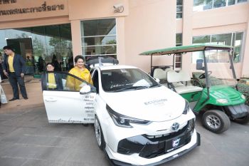 \'ศุภมาส\' ประกาศขับเคลื่อนประเทศสู่ Go Green นำร่อง ม.พะเยา เปลี่ยนใช้รถ EV