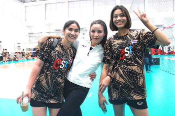 ‘อาย-ศรสวรรค์’บินลัดฟ้าเก็บโมเมนต์ลูกยางสาวไทย  เสิร์ฟความน่ารักผ่านรายการ‘สีสัน VNL 2024’