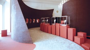 ‘คิมเบอร์ลี่’ ร่วมชมนิทรรศการคาร์เทียร์ เผยโฉมคอลเลคชั่นไฮจิวเวลรี่ล้ำค่า ที่กรุงเวียนนา