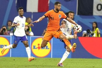 ‘คูมัน’เดือด!ดัทช์โดนปล้นชัย