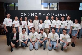 ‘CHANGE2561’ ถือฤกษ์ดีจัดพิธีบวงสรวง  ซีรี่ส์ ‘รักนี้ไม่มีถั่วฝักยาว’ และ ‘AFFAIR รักเล่นกล’ ซีรี่ส์เกิร์ลส์เลิฟ (ยูริ)