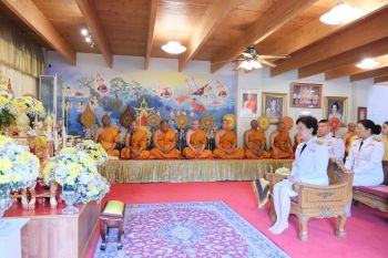 สหภาพพระธรรมทูตไทยในทวีปยุโรปเขต 3 เจริญพระพุทธมนต์ถวายในหลวง 6 รอบ