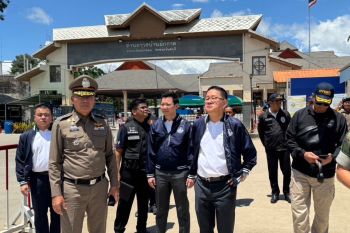 \'ประเสริฐ\'บุกชายแดนสุ่มตรวจเสาสัญญาณ ตรวจการบ้านเดินหน้าทลาย\'แก๊งคอลเซ็นเตอร์\'