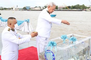 ปธ.องคมนตรี เป็นผู้แทนพระองค์ บำเพ็ญพระราชกุศลปล่อยโค นก ปลา วันเฉลิมพระชนมพรรษาฯ \'พระพันปีหลวง\'
